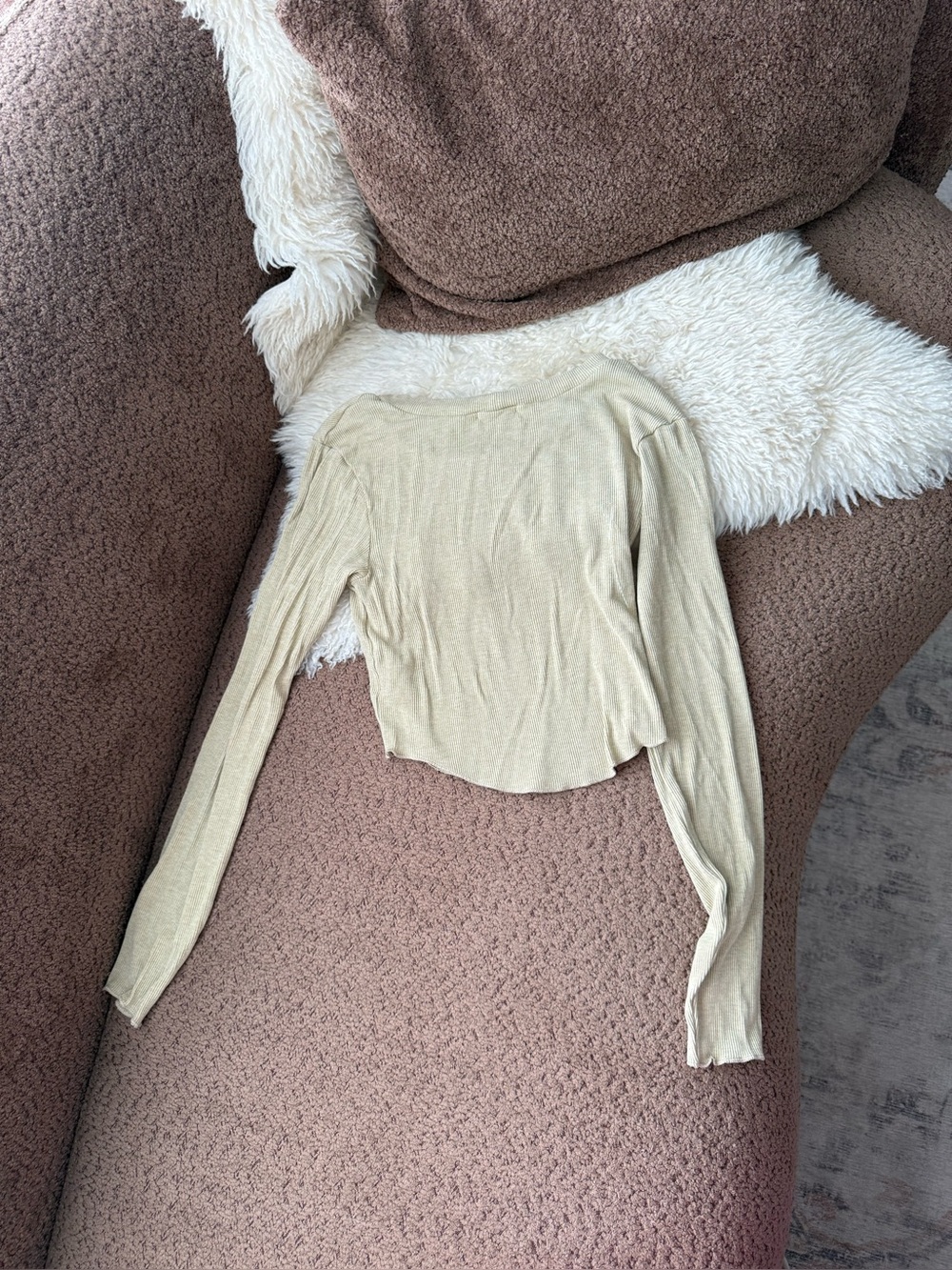 LNA Raya Ribbed Long Sleeve Top - Picture 5 of 6